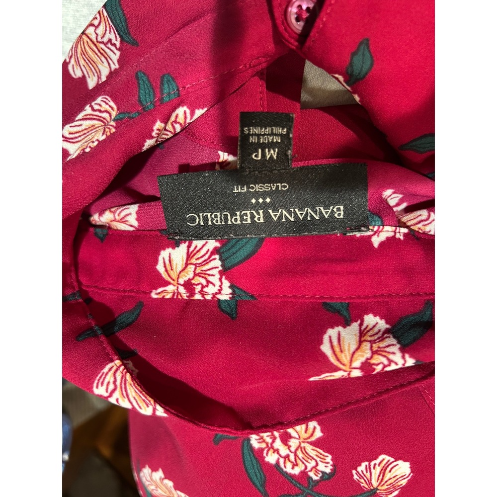 Banana Republic Womens MP Classic Fit Floral Button Up Blouse Berry Red Long Slv - Picture 3 of 9